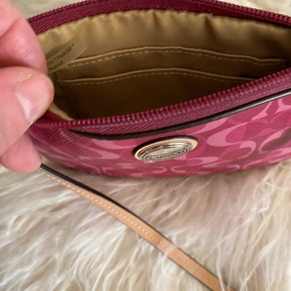 Coach Logo Wristlet Mini Bag, Maroon/Pink, Swivel-Snap Clip Card Holder Inside - Picture 4 of 12